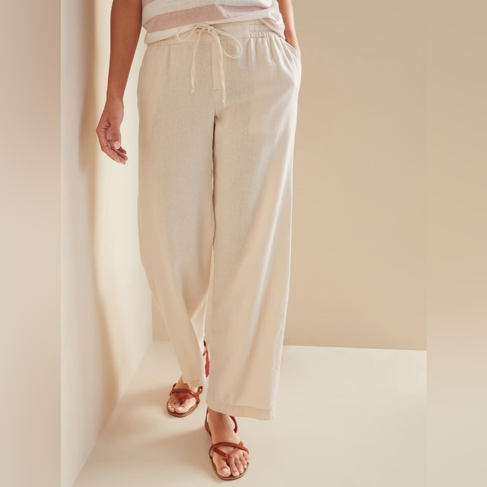 Old Navy Mid-Rise Wide-Leg Linen-Blend Pull-On Pants in Feather